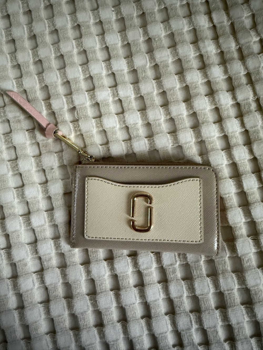 Marc Jacobs Beige Cream Card Case wallet